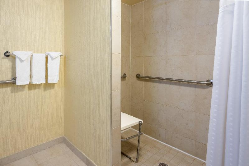 Holiday Inn Baltimore-Inner Harbor Main image 2